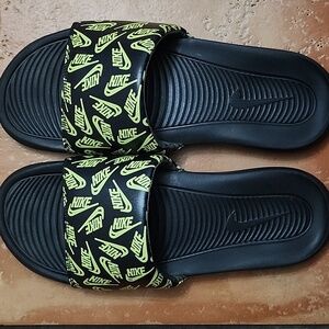 Nike Men's Sandals U.S. Size 13